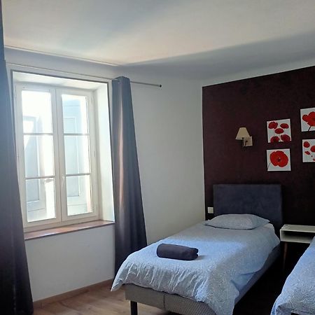 Un Gite Dans La Cite Carcassonne Exterior photo